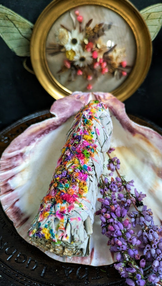 Sauge blanche et fleurs